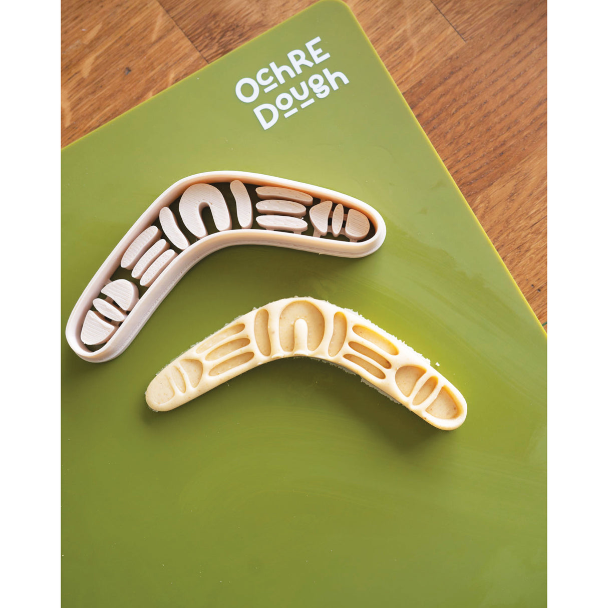 Boomerang Cutter & Stamp - Zart