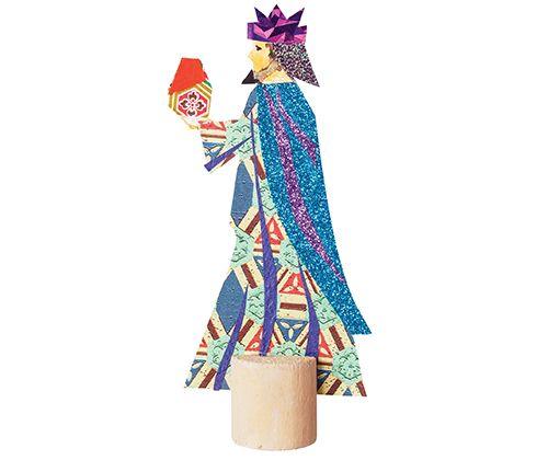 Wooden Model Stand Pack of 30